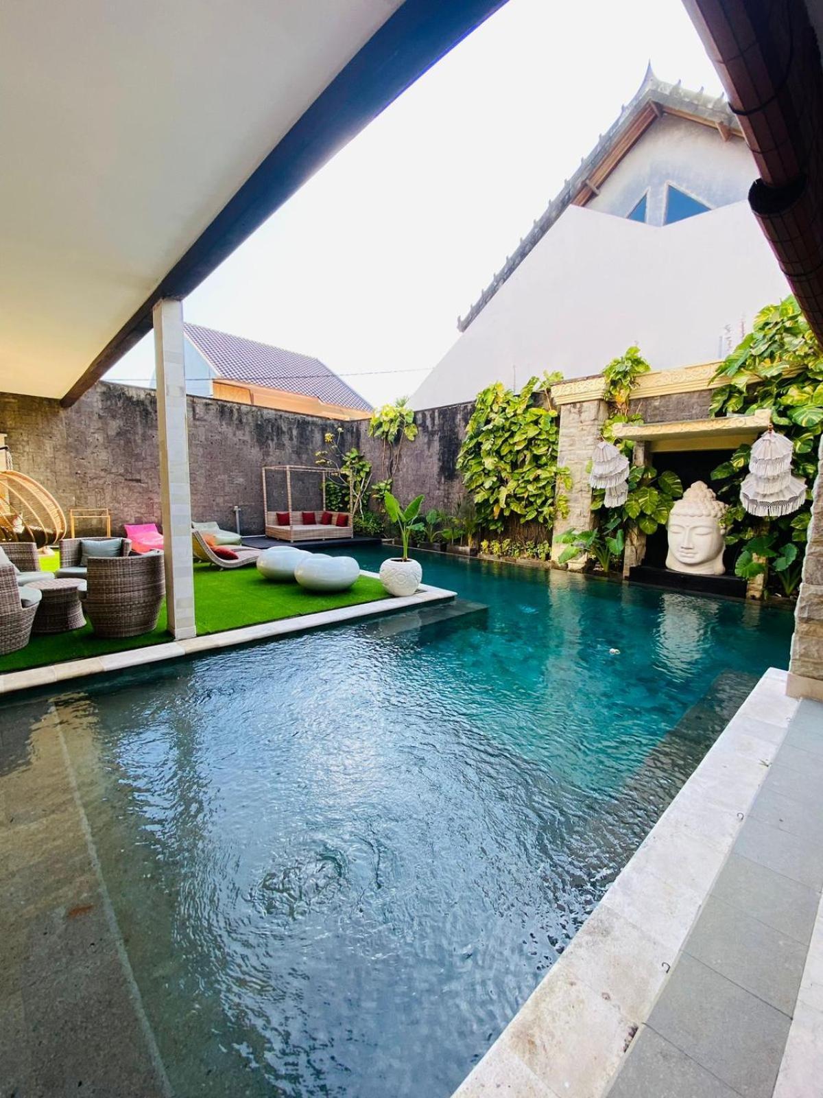Puri Ratu Jimbaran Hotel Eksteriør billede